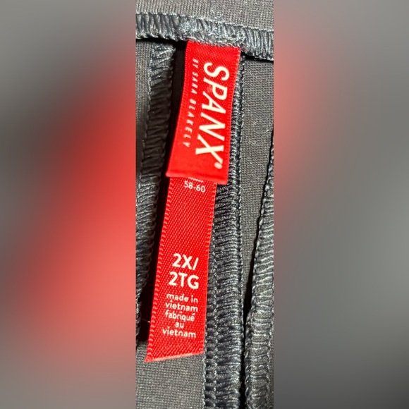 Classic Black Women's Pants - Picture 3 of 3